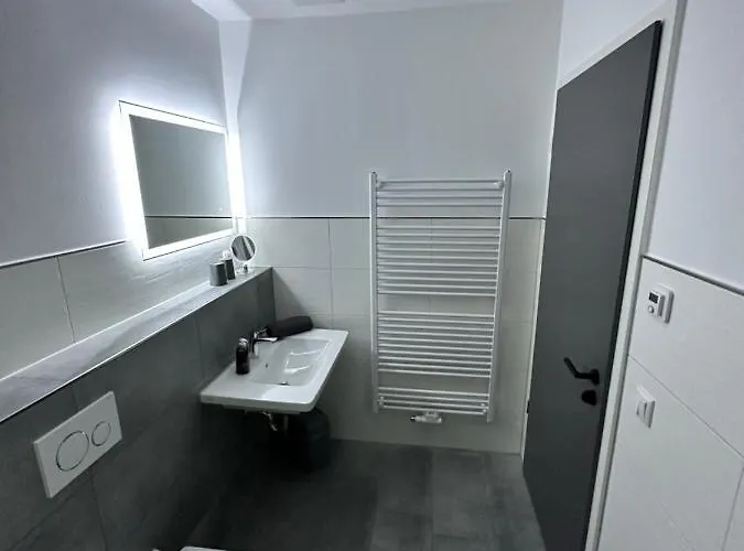 Hardo ألت شفيرين